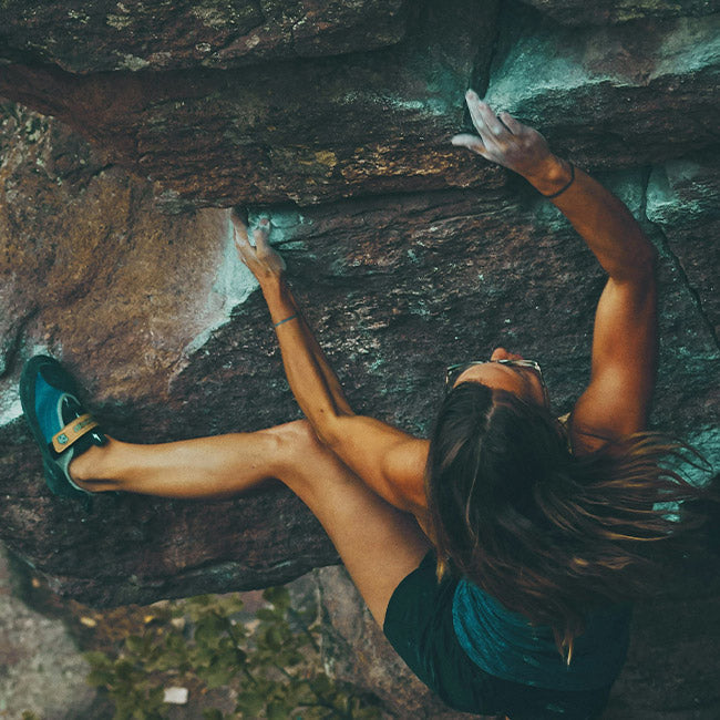 Wie bekomme ich mehr Griffkraft? Der ultimative Guide für Kletterer und Kraftsportler